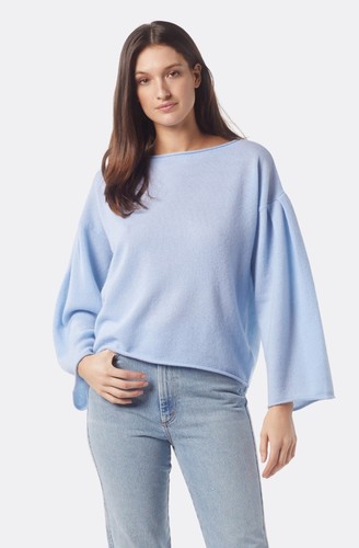 Cashmere Sweater With Widely Sleeve